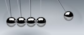 Newtons cradle 256213 620