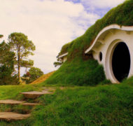 Neodelphi hobbit square