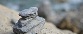 Cairn post