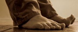 Feet post